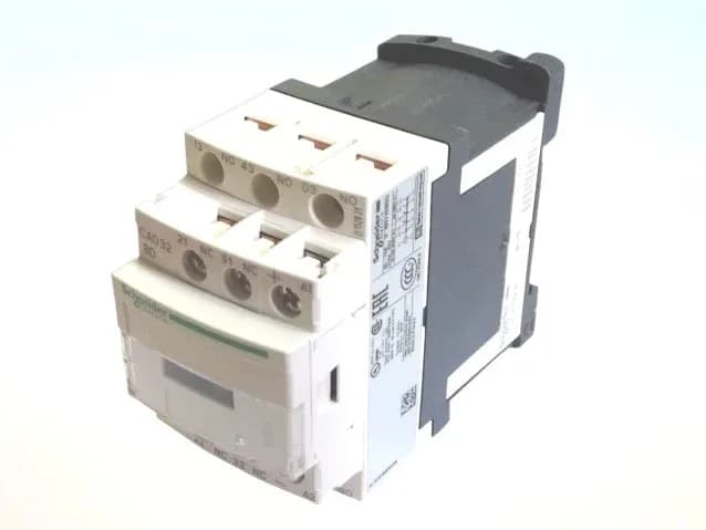Schneider Electric CAD32BD
