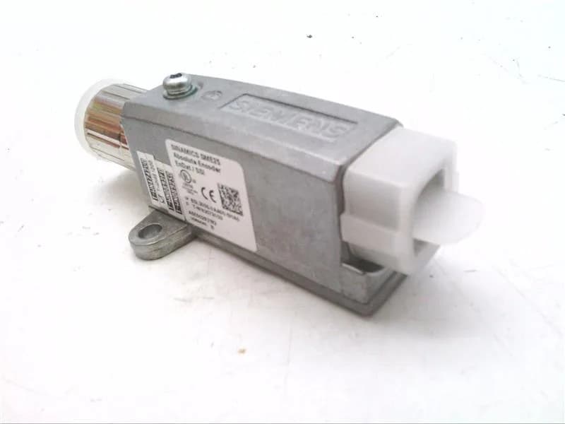 Siemens 6SL3055-0AA00-5HA0 — AC Drives (VFD) (image 2)