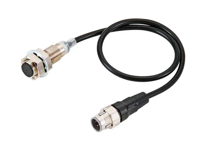 Omron E2E-X10MB3TL18-M1TJ 0.3M — Proximity Sensors (image 2)