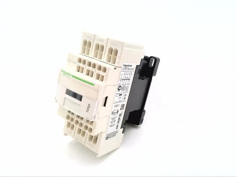 Schneider Electric CAD323P7 (image 3)