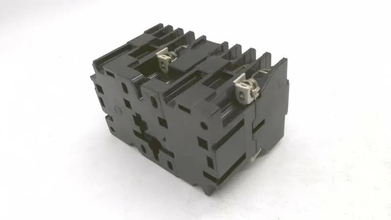 Schneider Electric LC2D099BD (image 2)
