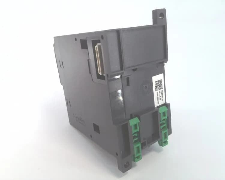 Schneider Electric TM251MESE (image 4)