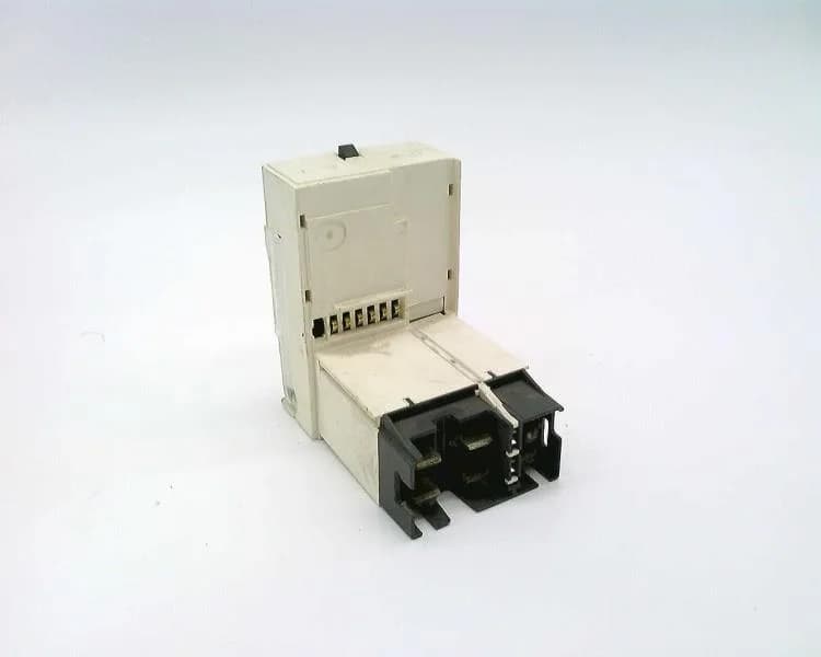 Schneider Electric LUCBX6BL (image 2)
