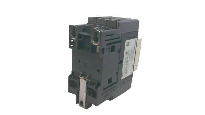 Schneider Electric LC1D40A3BD (image 5)