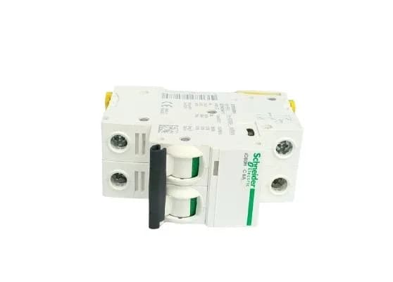 Schneider Electric A9F84206 (image 2)