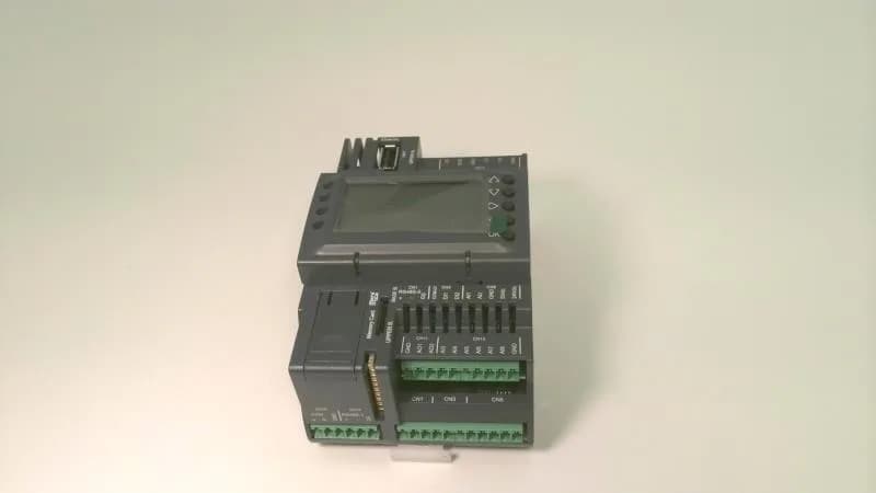Schneider Electric TM172PDG18S (image 4)