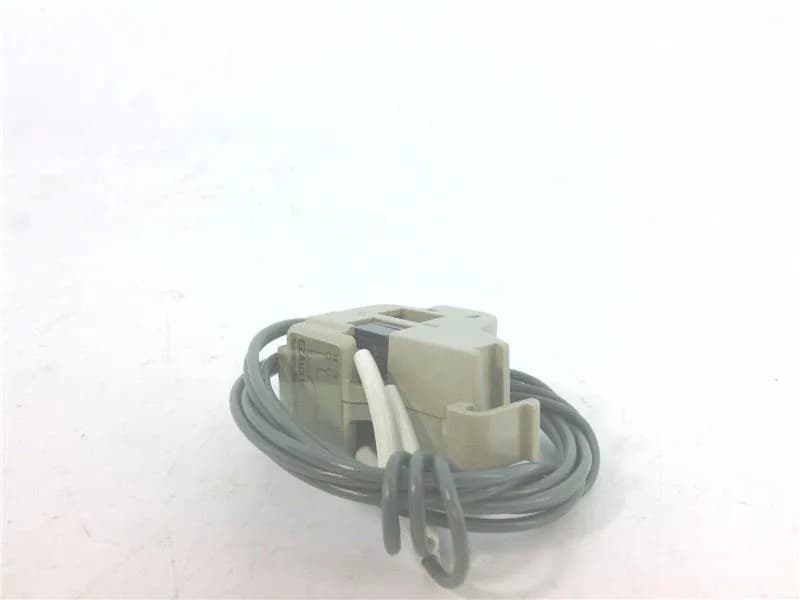 Schneider Electric EZAUX10 (image 3)