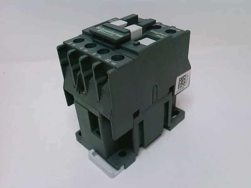 LC1E0901M7