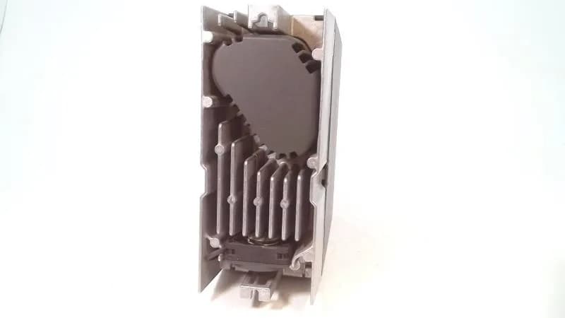 Siemens 6SL3210-1SE14-1UA0 — AC Drives (VFD) (image 3)