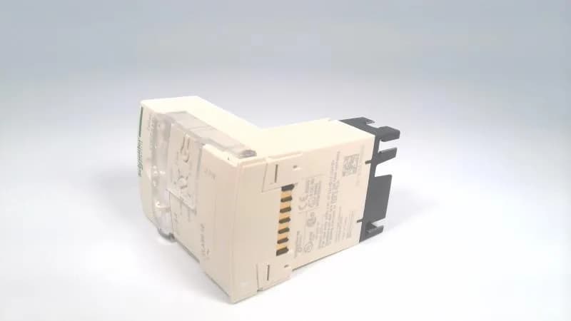 Schneider Electric LUCCX6BL (image 5)