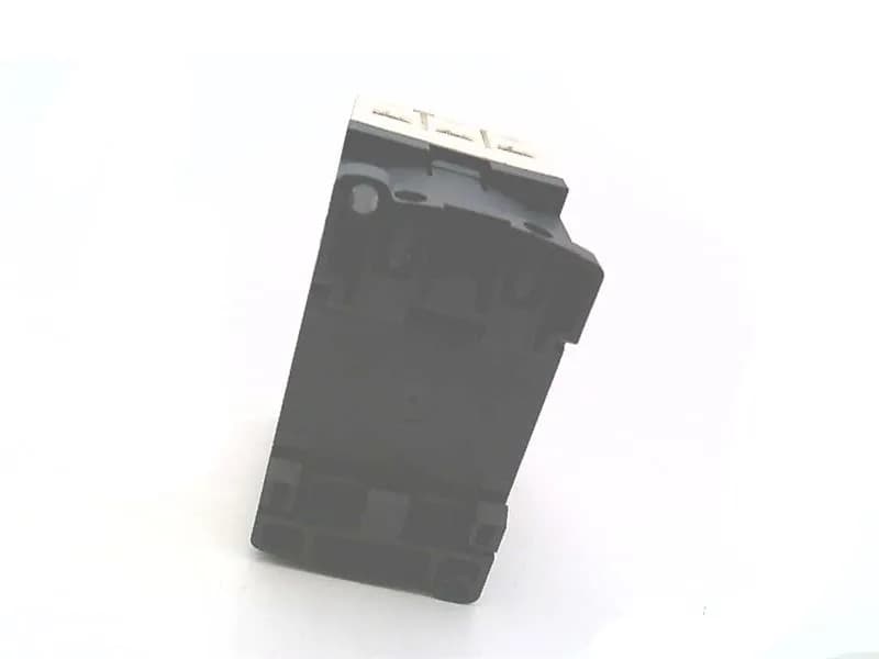 Schneider Electric CAD32BL (image 4)