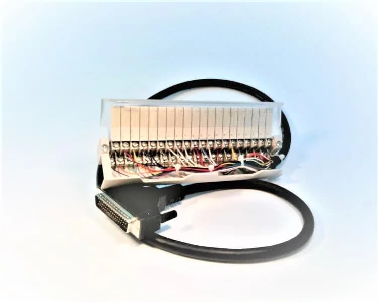Schneider Electric 140XTS00203 (image 4)