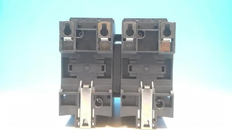 Schneider Electric LC2D50AP7 (image 4)