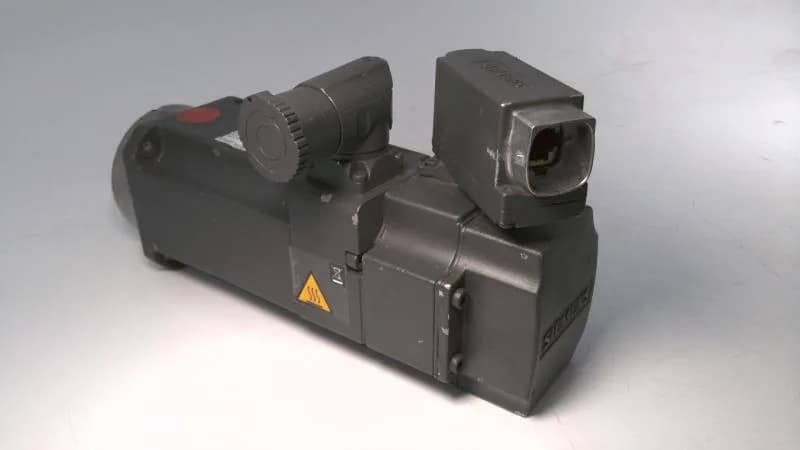 Siemens 1FK7032-5AK71.1LU3-Z — Servo Motors (image 2)