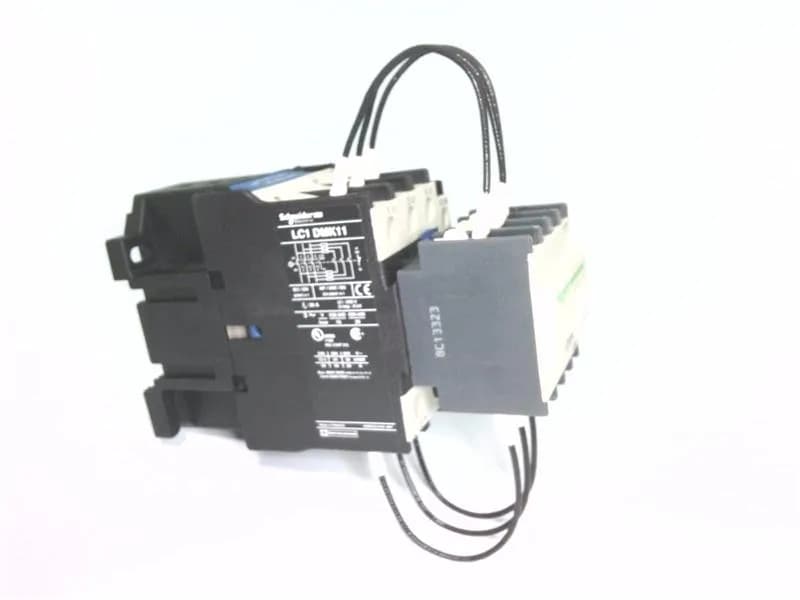 Schneider Electric LC1DMK11M7 (image 3)