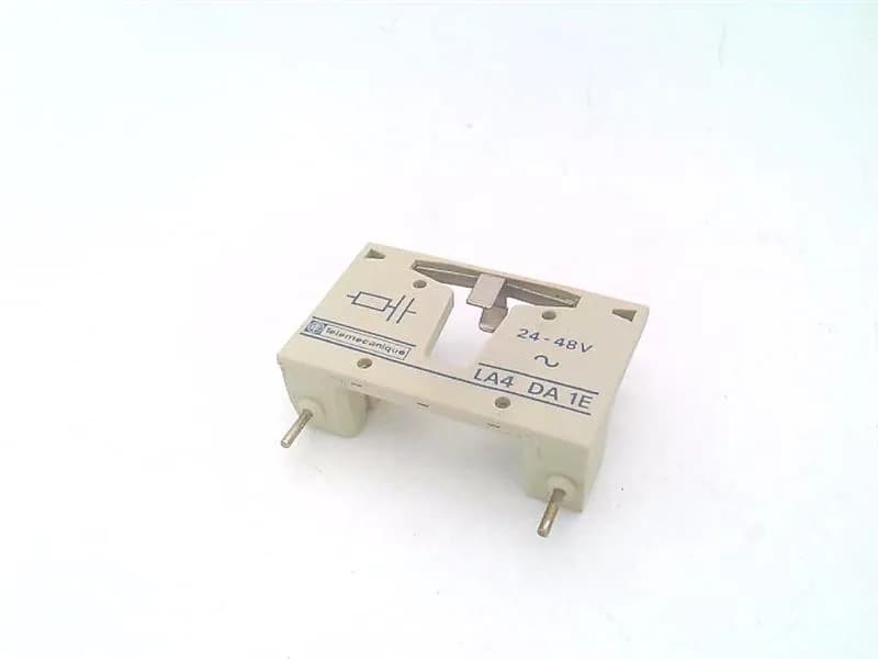 Schneider Electric LA4DA1E (image 2)