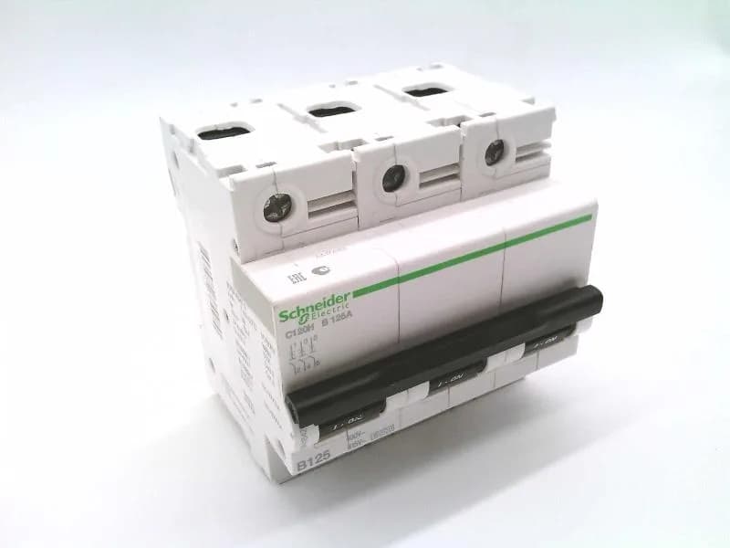 Schneider Electric A9N18426 (image 4)
