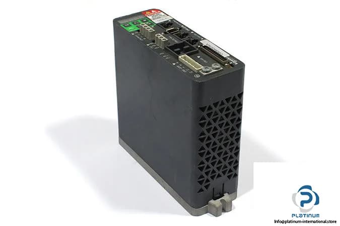 Schneider Electric LXM28AU07M3X (image 4)