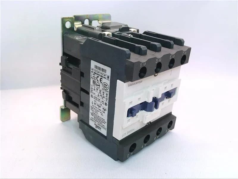 Schneider Electric LC1D40004B7 (image 2)