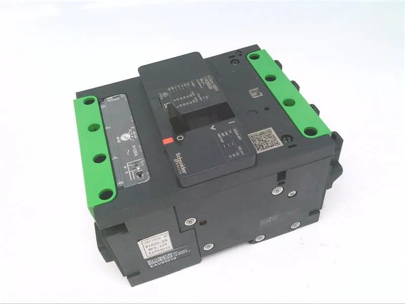 Schneider Electric LV426509 (image 2)