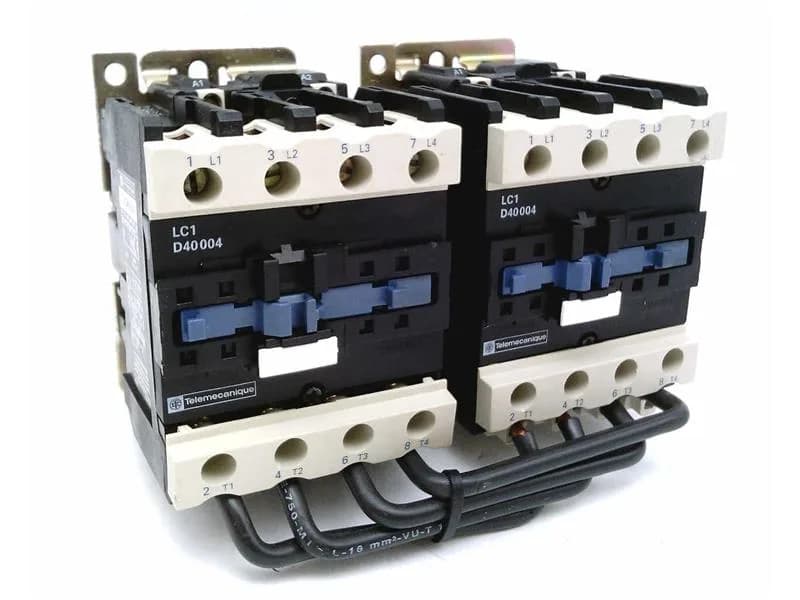 LC2D40004U7