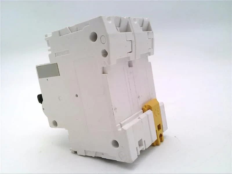 Schneider Electric A9N18361 (image 2)
