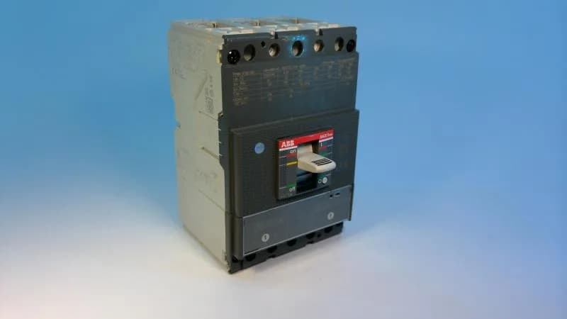 1SDA068308R1