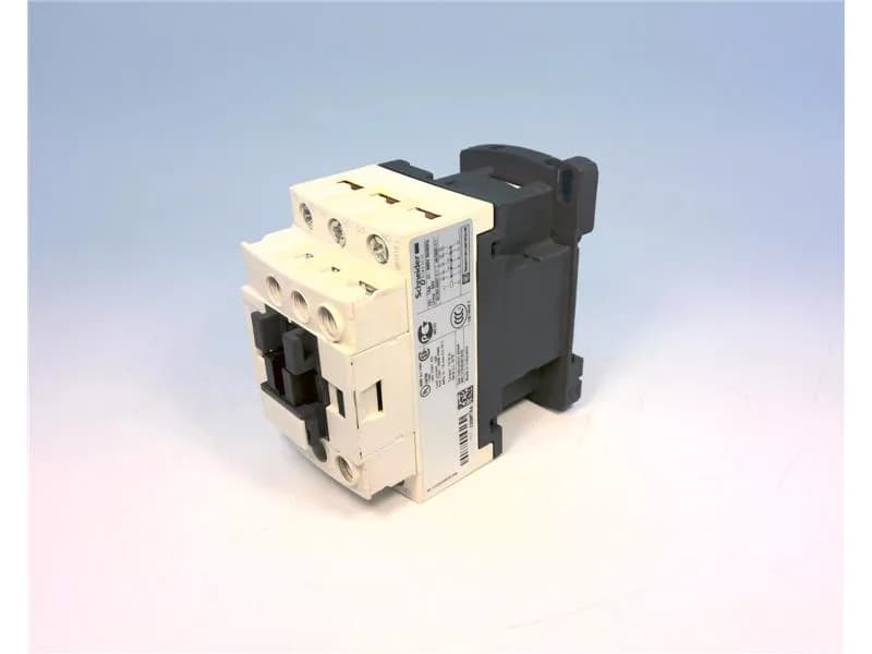 Schneider Electric CAD326F7 (image 5)