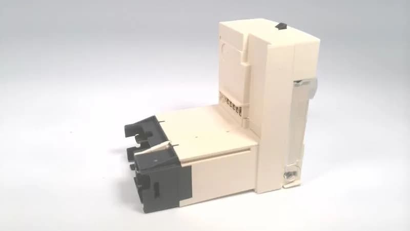 Schneider Electric LUCCX6BL (image 4)