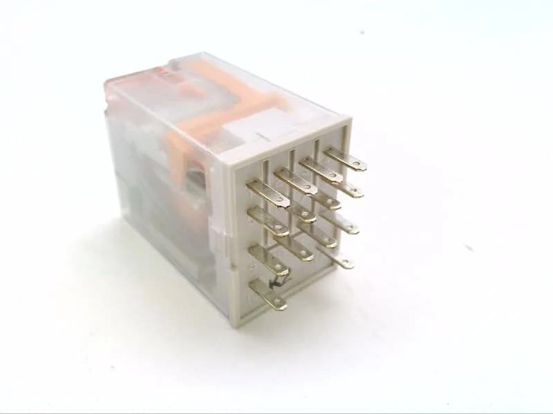 ABB 1SVR405618R3100 — General Purpose Relays (image 3)