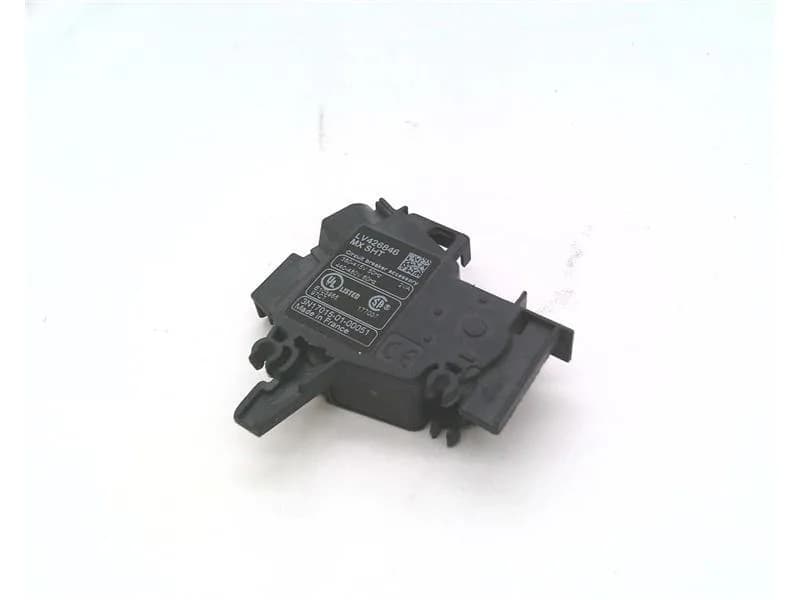 Schneider Electric LV426846 (image 2)
