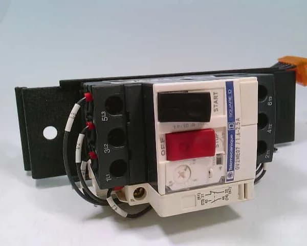 Schneider Electric GV2ME076 (image 3)