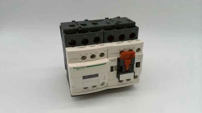 Schneider Electric LC2D25P7V (image 2)