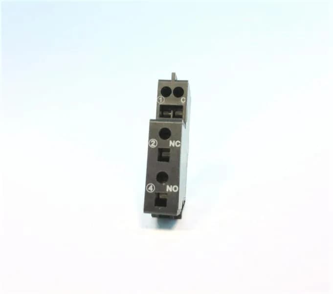 Schneider Electric LV426950 (image 2)
