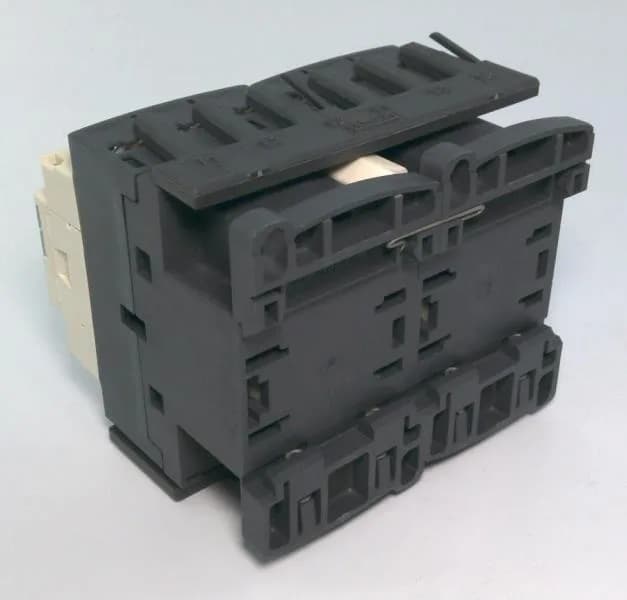 Schneider Electric LC2D18D7 (image 2)