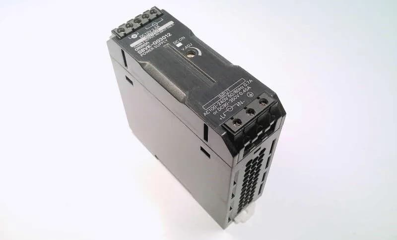 Omron S8VKG03012 (image 2)