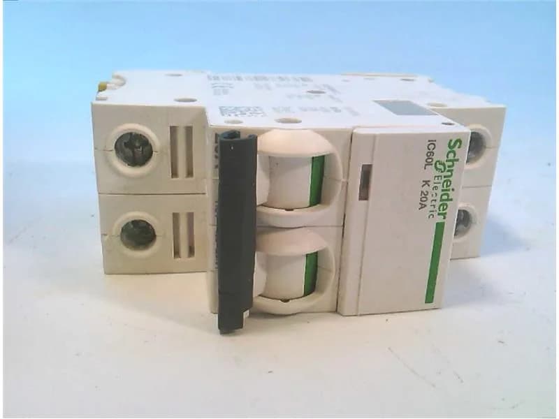 Schneider Electric A9F95220 (image 3)