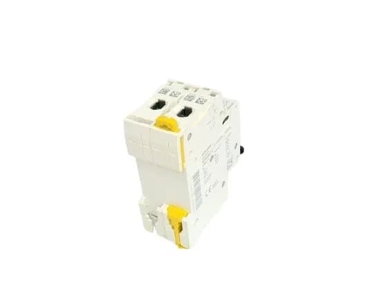 Schneider Electric A9F84206 (image 4)