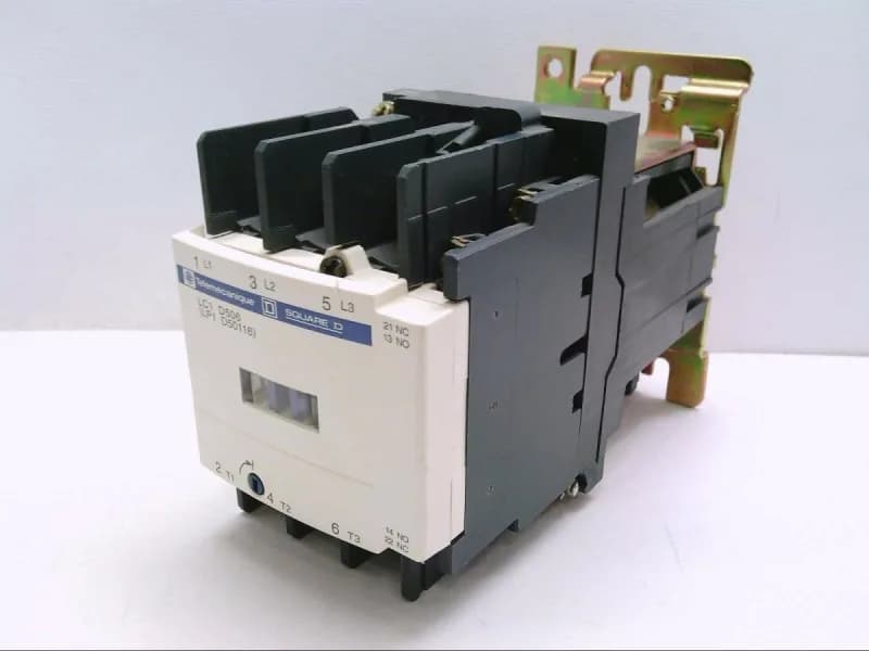 Schneider Electric LC1D506BD (image 3)
