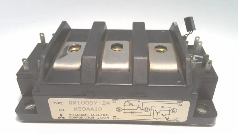 Mitsubishi Electric QM100DY-24 — PLCs (Programmable Logic Controllers)