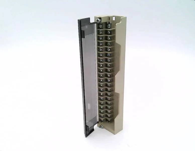 Schneider Electric 140XTS00212