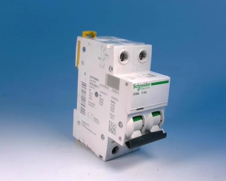 Schneider Electric A9F94202