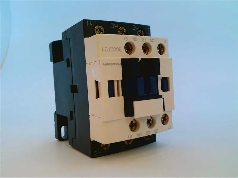 Schneider Electric LC1D096PD