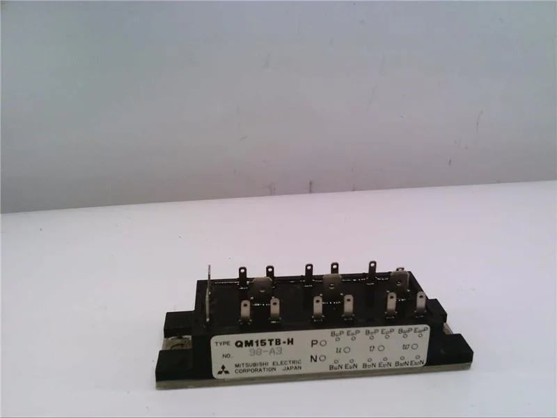 Mitsubishi Electric QM15TB-H — PLCs (Programmable Logic Controllers)