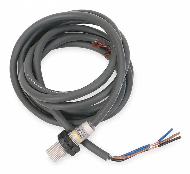 Omron E2F-X2Y2 — Proximity Sensors