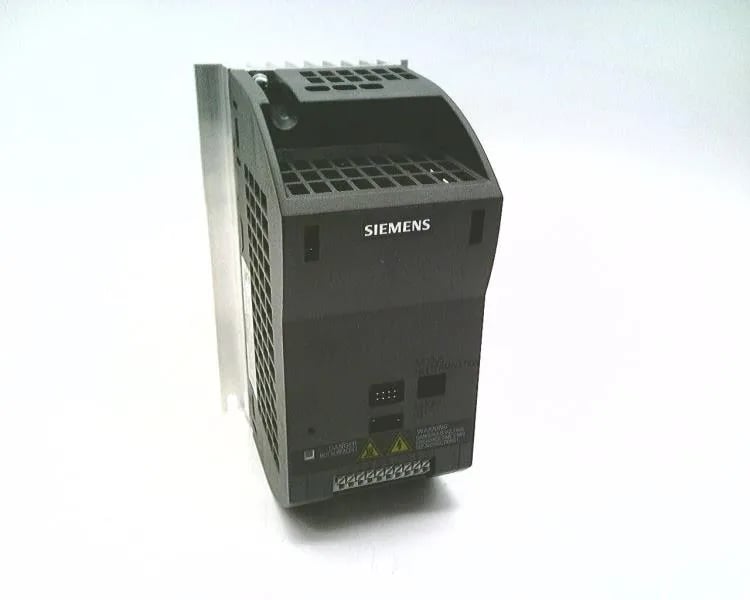 Siemens 6SL3211-0AB21-1UB0 — AC Drive (VFD) 240V